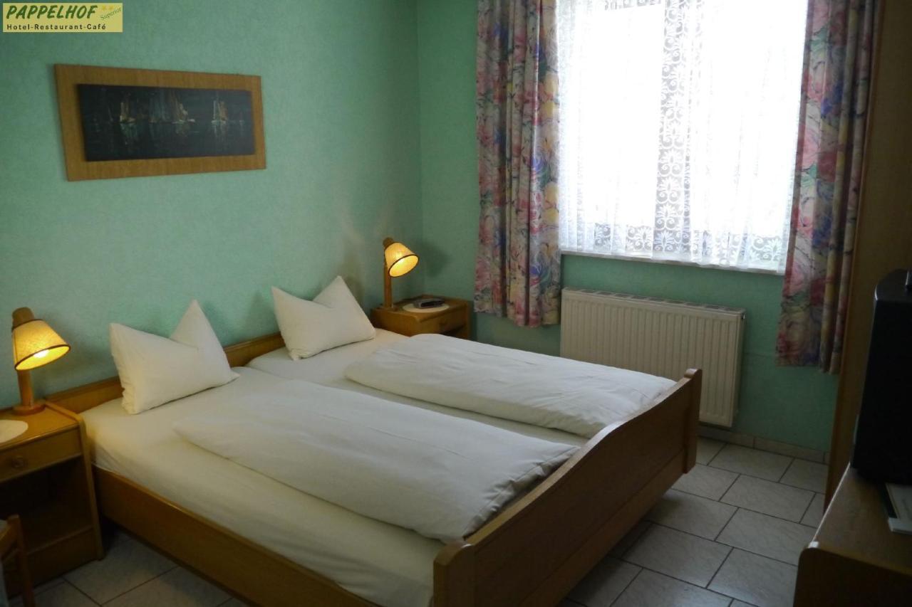 Hotel Pappelhof Weidenbach  Экстерьер фото